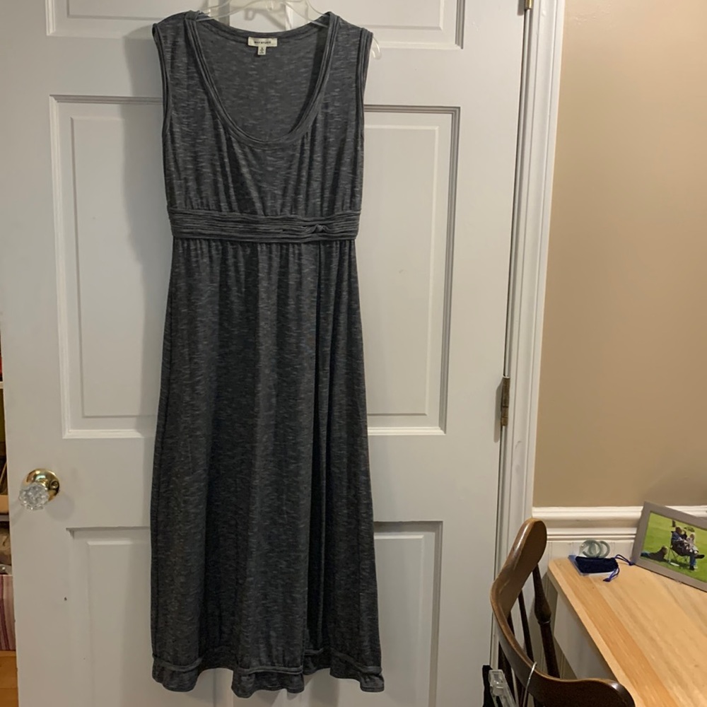 Max Studio sleeveless maxi dress